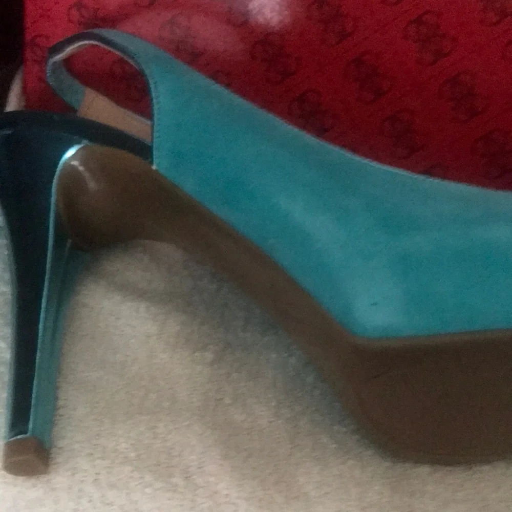 GUESS Turquoise Peep-Toe Slingback Platform Heels